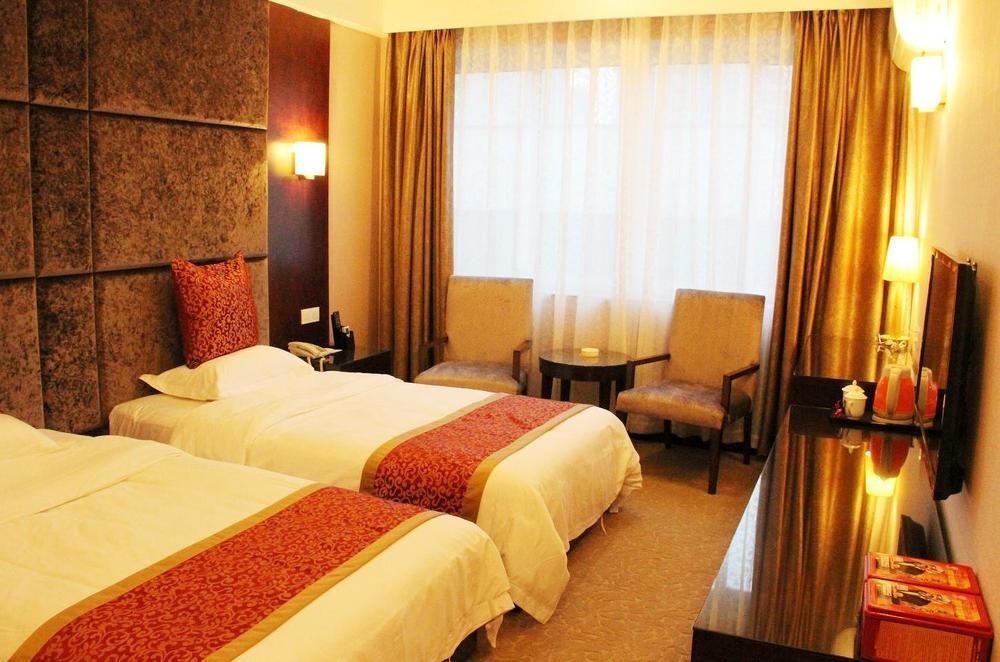 Chengdu Ronghome Hotel Exterior photo